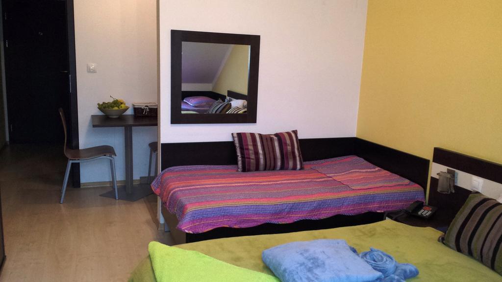 Free Apartman Bešeňová Værelse billede